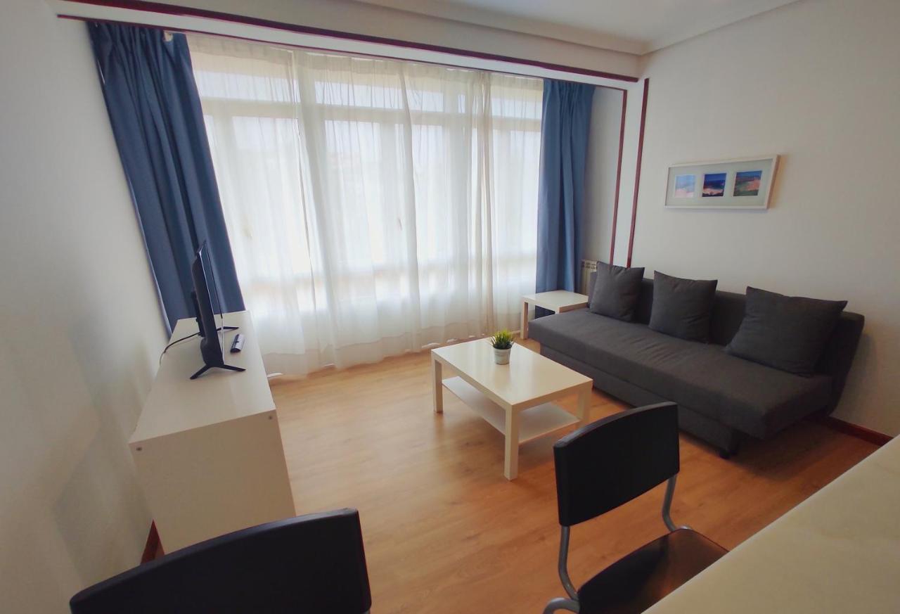 Apartamentos El Jornu Llanes Eksteriør bilde